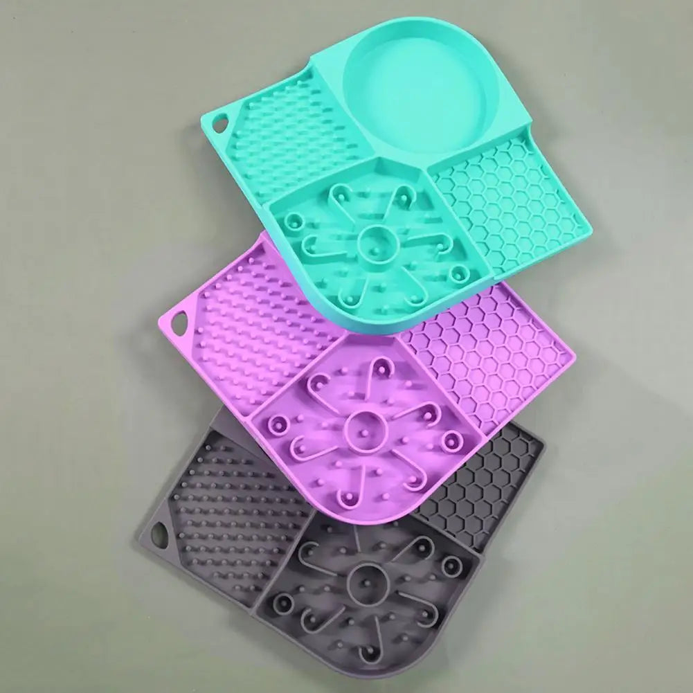 Food Mat Bowl Useful with Suction Cups No Odor  Silicone Licking Food Mat Dog Cat Feeding Bowl