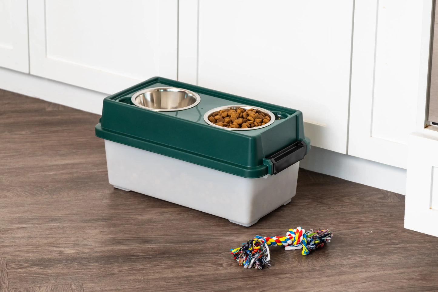 Remington 13lbs/12qt Medium Elevated Dog Food Bowl with Airtight Pet Food Storage Container